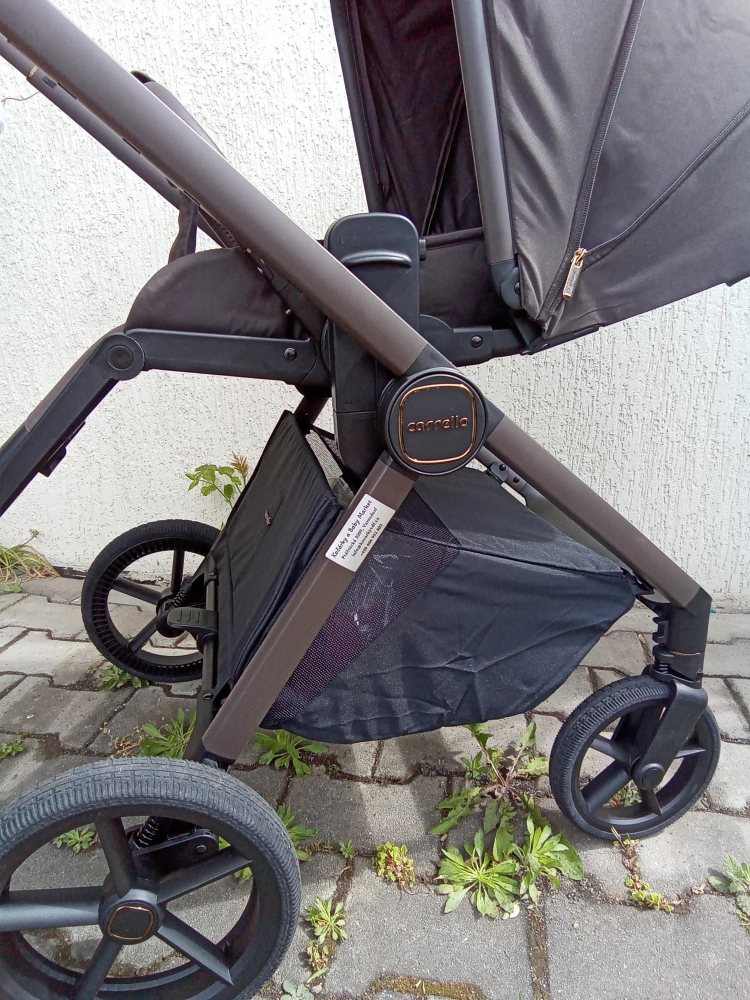 Kočárek Carrello Ultra 2 v 1